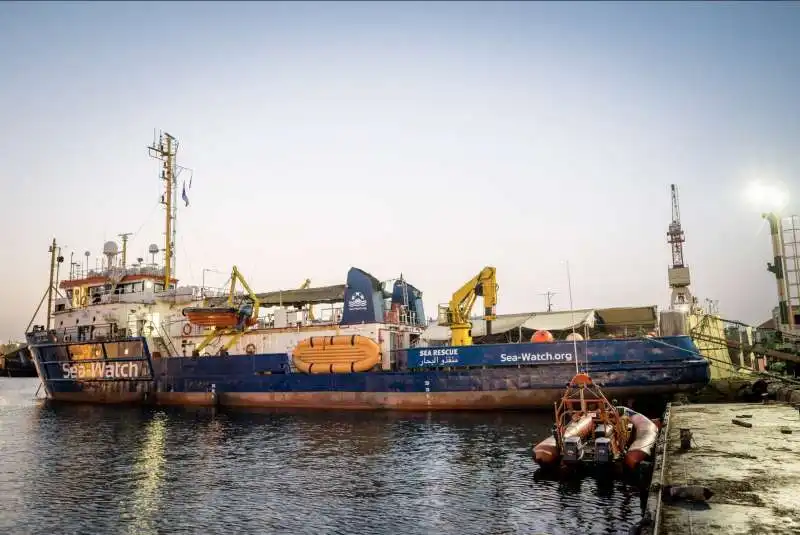 NAVE SEAWATCH SEQUESTRATA A MALTA