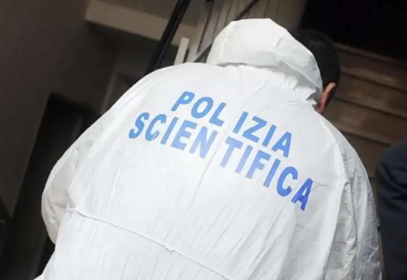 POLIZIA SCIENTIFICA