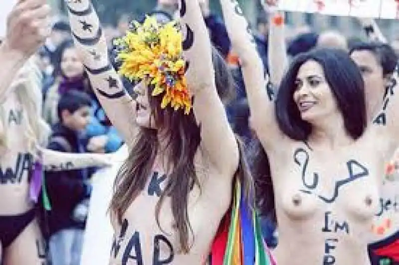 proteste delle femen 3