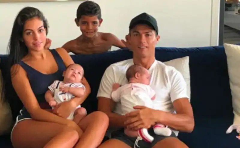 ronaldo family