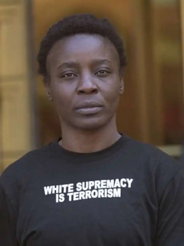 therese okoumou 5