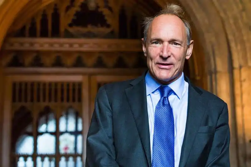 TIM BERNERS LEE