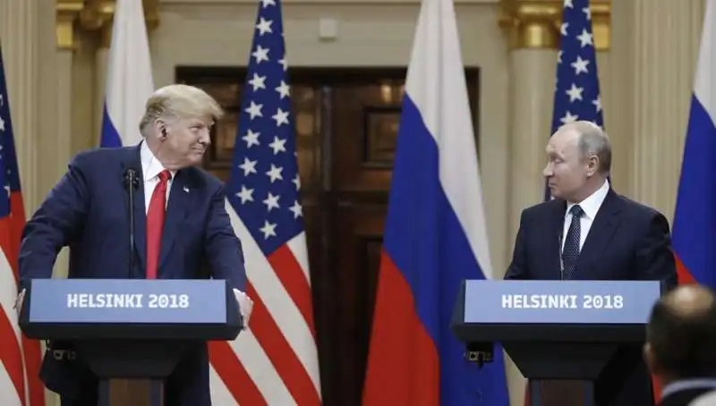 trump putin helsinki 2