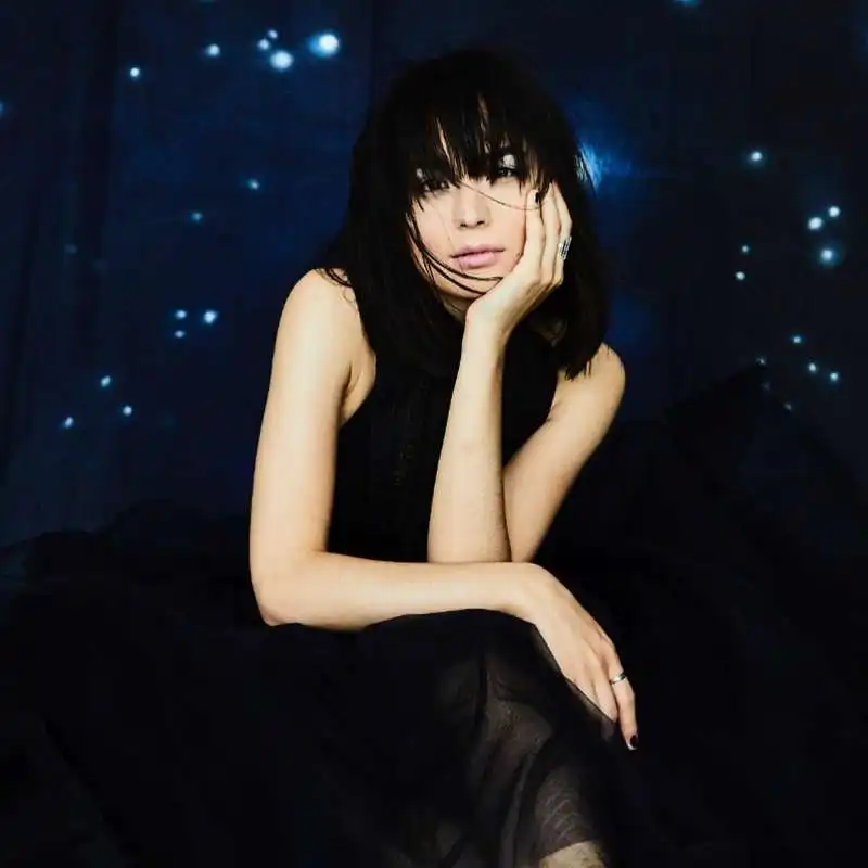 alice sara ott 21