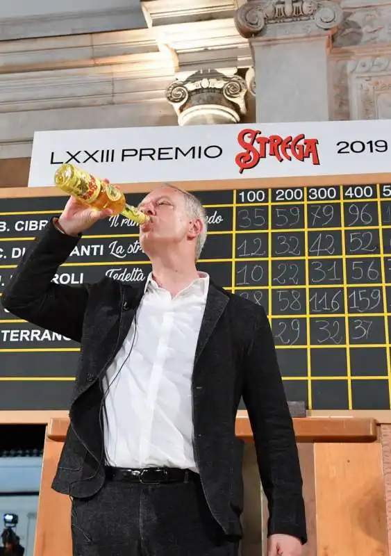 antonio scurati vince il premio strega 2019  foto di bacco (1)