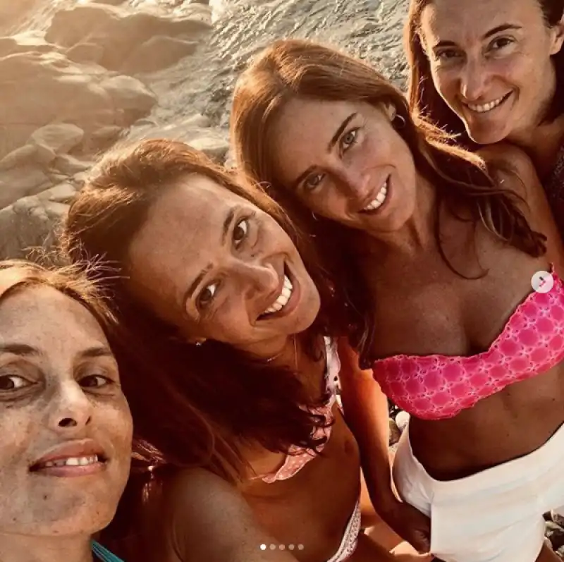 BOSCHI CON LE AMICHE 6