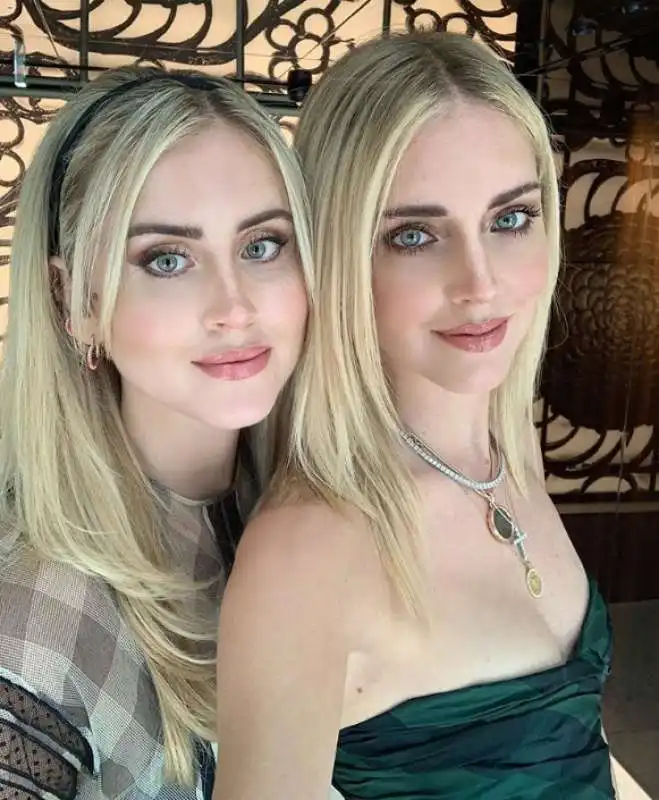 chiara e valentina ferragni