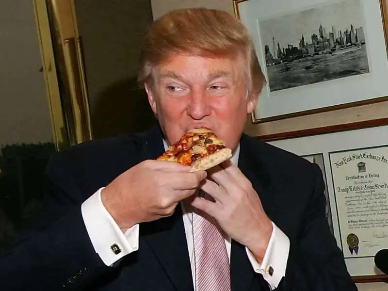 donald trump mangia 1