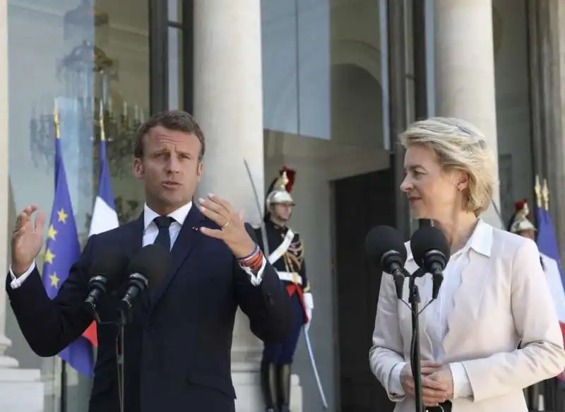 emmanuel macron ursula von der leyen 6