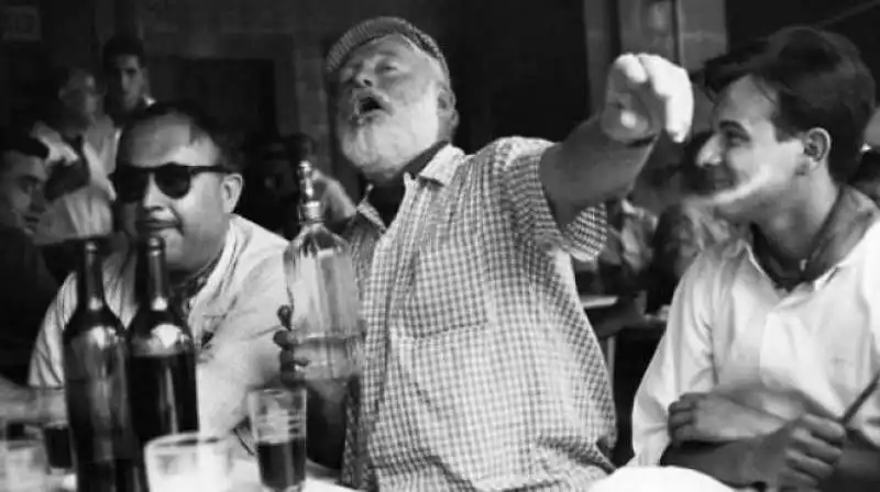 ernest hemingway e l'alcol