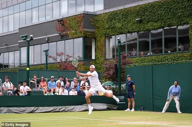 fabio fognini si incazza a wimbledon 5