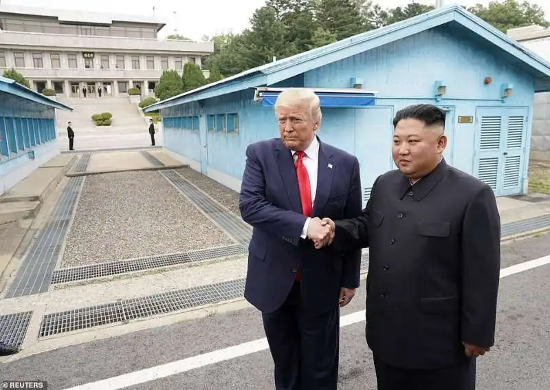 il terzo incontro tra donald trump e kim jong un 4