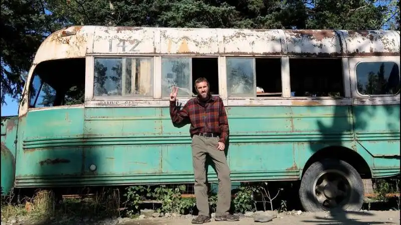 into the wild bus in alaska