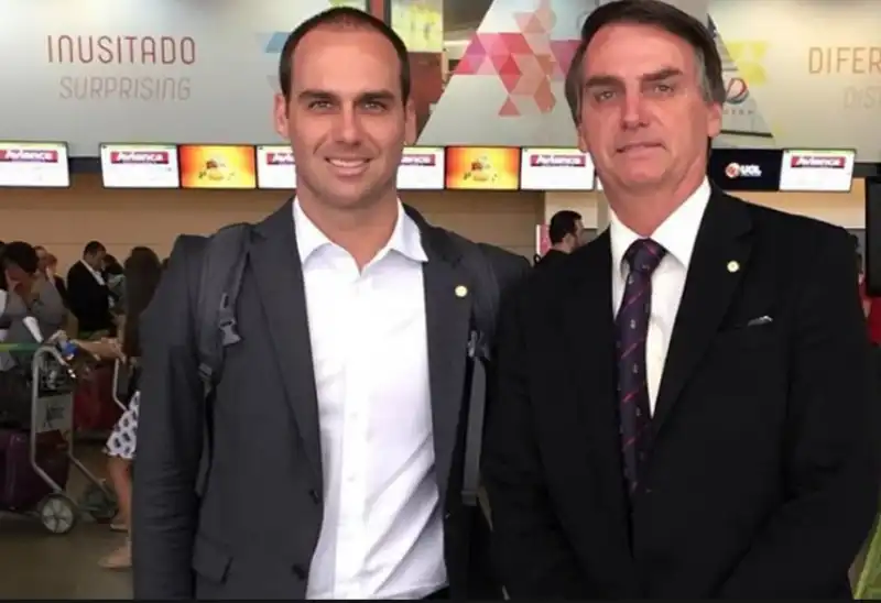 jair e eduardo bolsonaro 