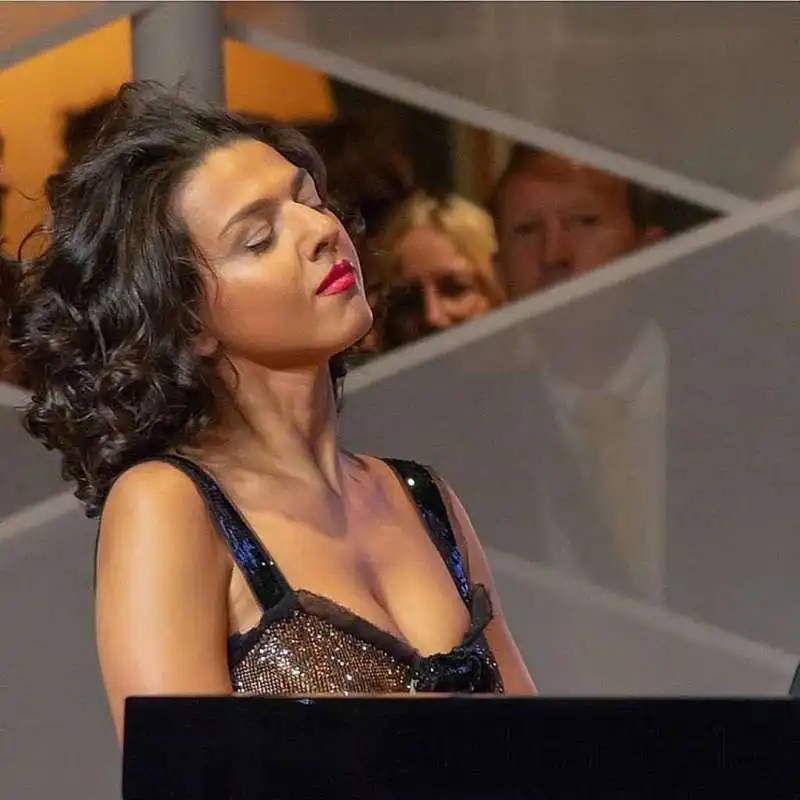 khatia buniatishvili 39