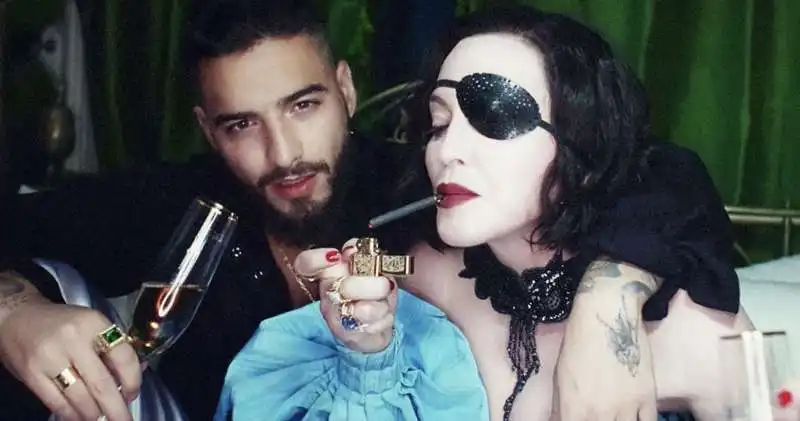 madonna + medellin   maluma 4