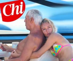 MARCO TRONCHETTI PROVERA CON UNA GIOVANISSIMA MODELLA RUSSA IN SARDEGNA