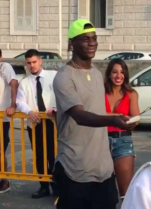 mario balotelli e la scommessa da duemila euro persa a napoli 10