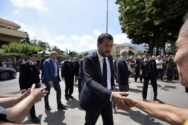 matteo salvini ai funerali di mario cerciello rega a somma vesuviana 11