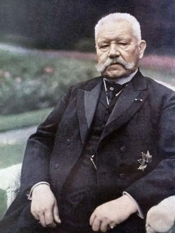 Paul von Hindenburg