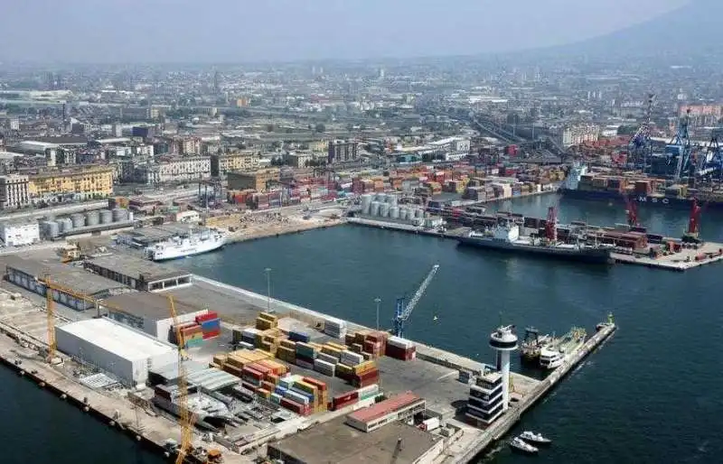 porto di napoli 4