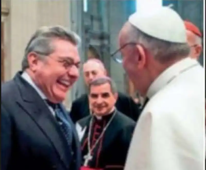 PUPI D'ANGIERI CON PAPA FRANCESCO