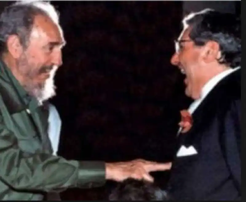 PUPI D'ANGIERI FIDEL CASTRO