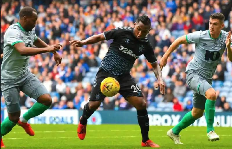 rangers amichevole con il blackburn interrotta da un video porno