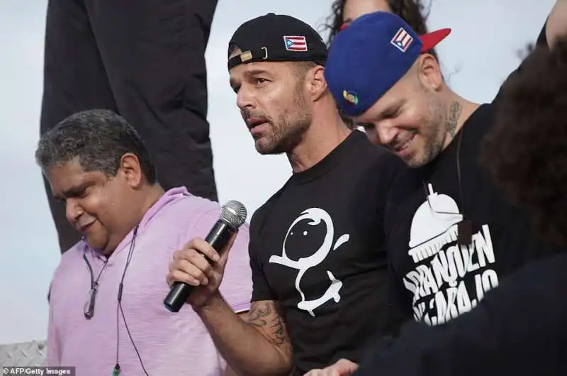 ricky martin e il rapper residente proteste contro ricky rossello'