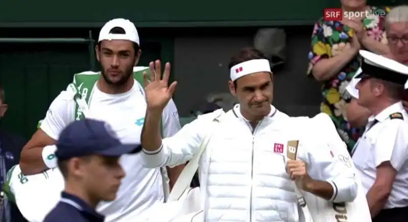 roger federer batte matteo berrettini a wimbledon 3