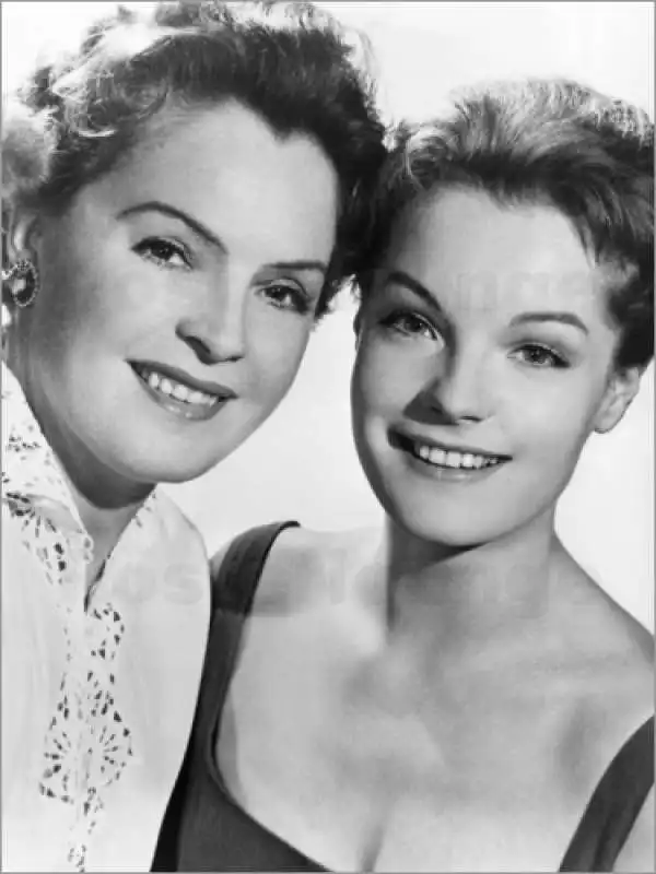 romy schneider con la madre magda