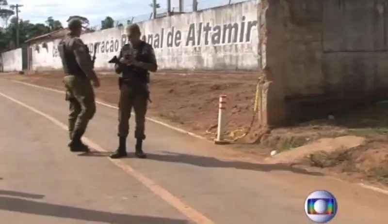 scontri nel carcere di altamira 15