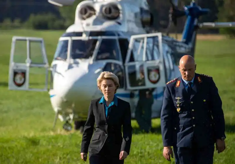 ursula von der leyen 7