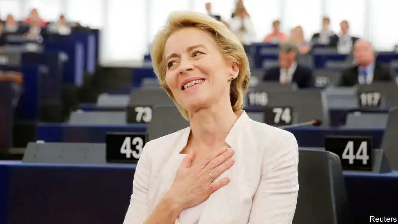 URSULA VON DER LEYEN ELETTA PRESIDENTE DELLA COMMISSIONE EUROPEA