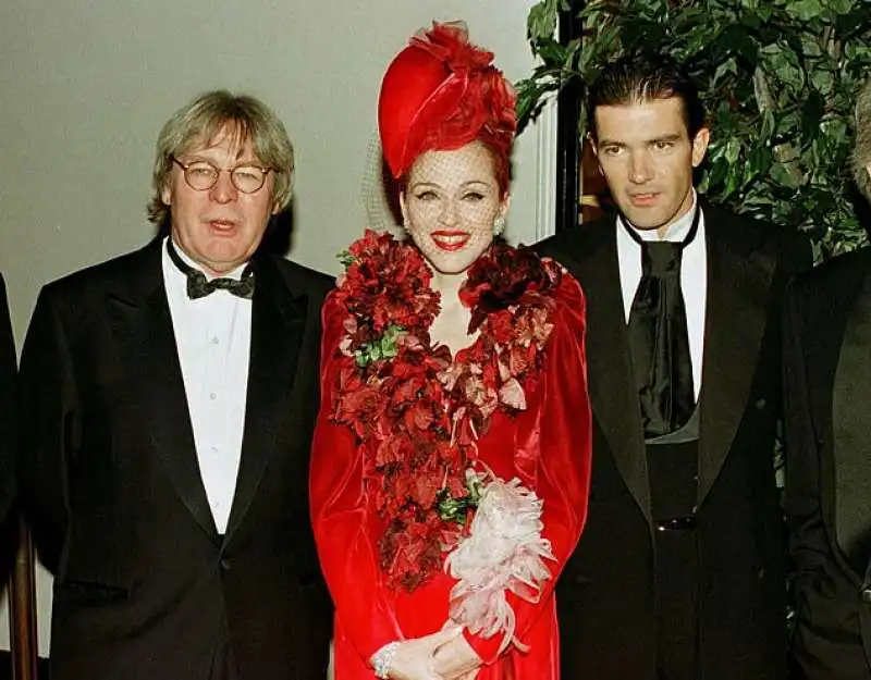 alan parker con madonna e antonio banderas 