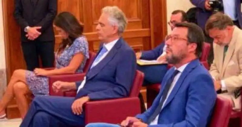 andrea bocelli  e matteo salvini al convegno sul coronavirus in senato 