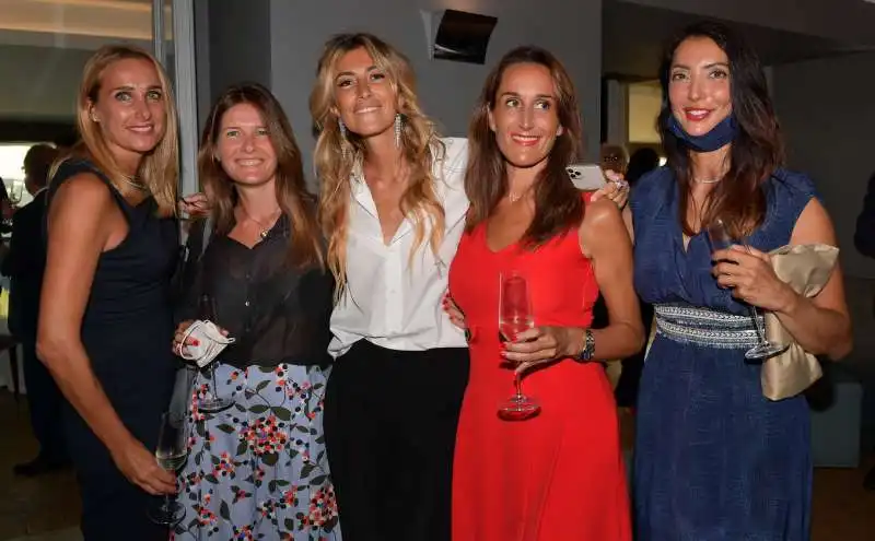 annalisa chirico e le sue amiche  foto di bacco