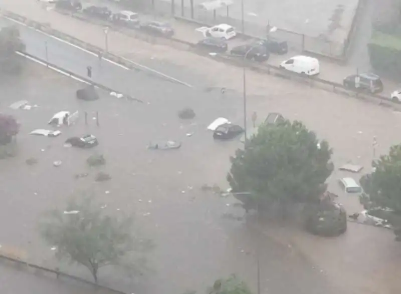 bomba d'acqua a palermo 4