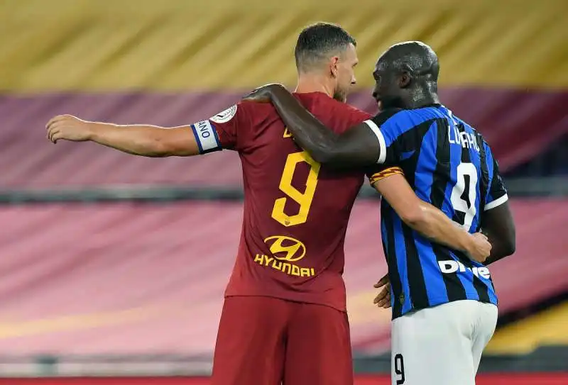 edin dzeko e romelu lukaku  foto mezzelani gmt008