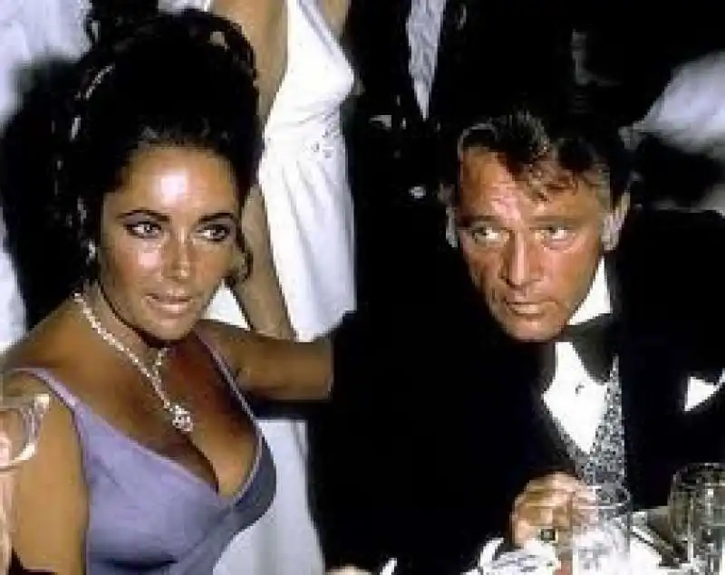 elizabeth taylor e richard burton  1