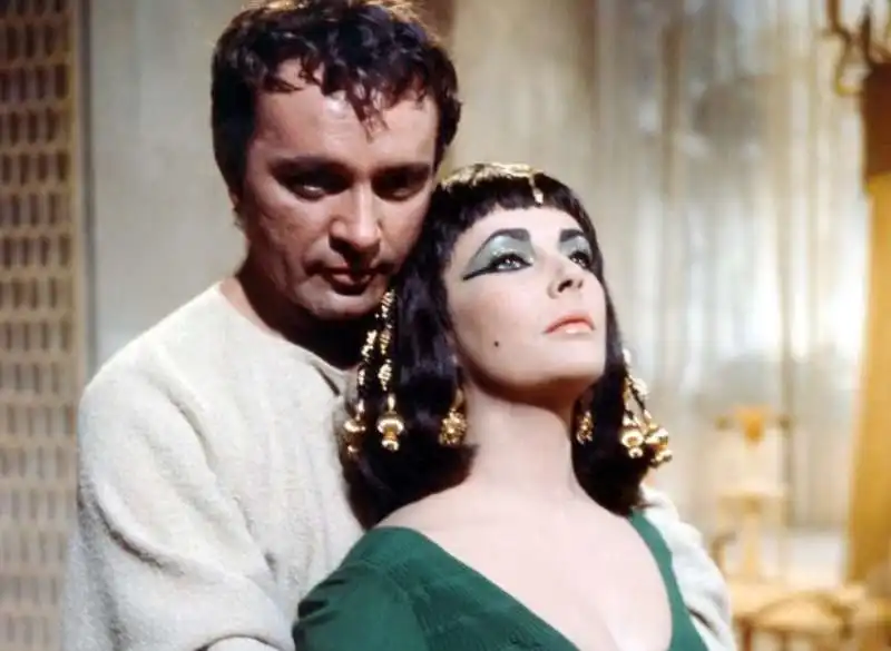 elizabeth taylor e richard burton  12