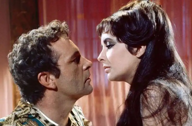 elizabeth taylor e richard burton  15