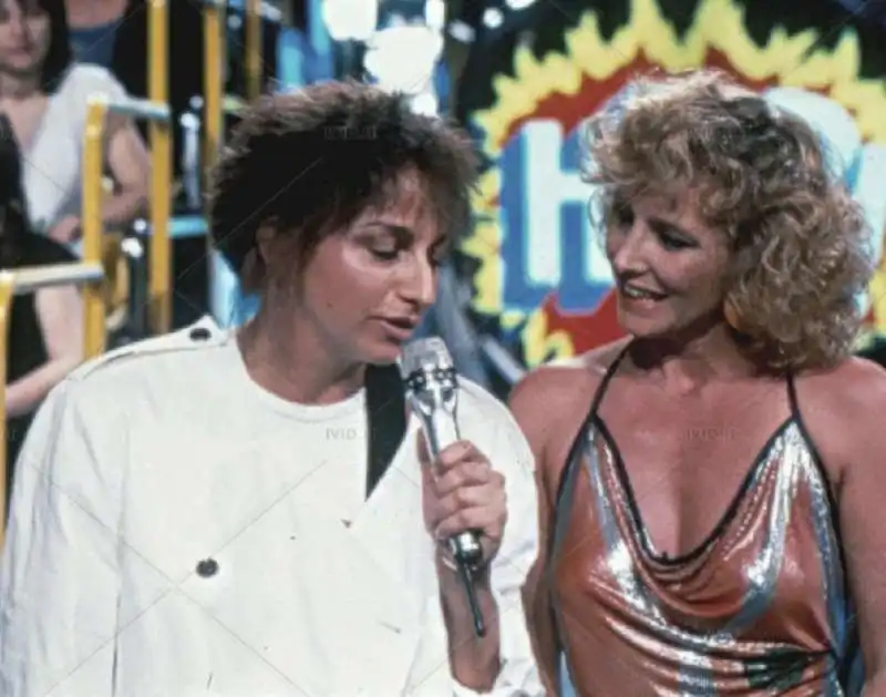 GIANNA NANNINI FABRIZIA CARMINATI HELP 1983