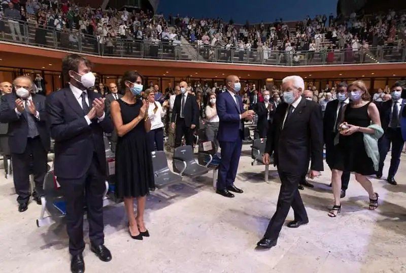 l'arrivo di sergio mattarella all'auditorium 