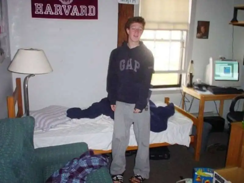 mark zuckerberg a harvard 