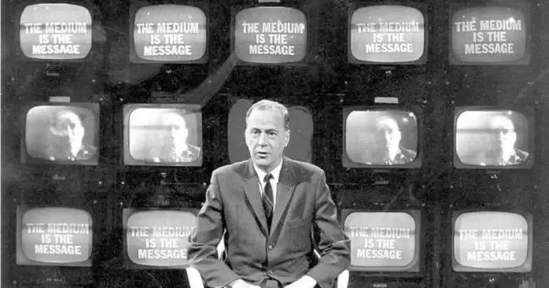 MARSHALL MCLUHAN 1