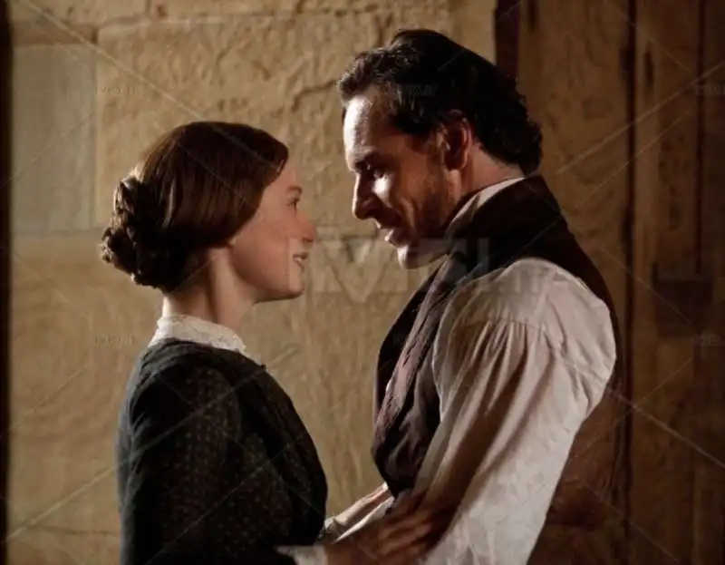 mia wasikowska michael fassbender in jane eyre