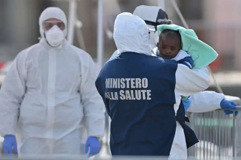 migranti controlli coronavirus 1