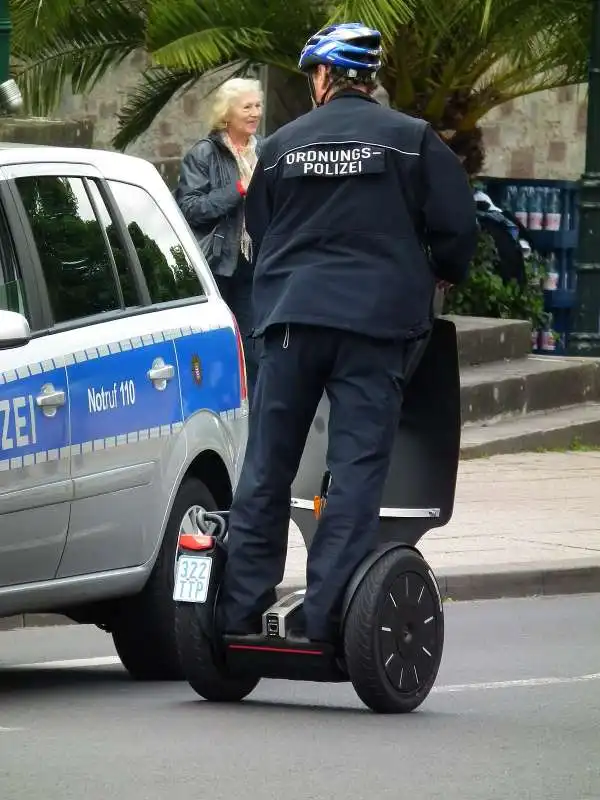 polizia in segway