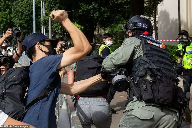 proteste e arresti a hong kong   1 luglio 2020 13